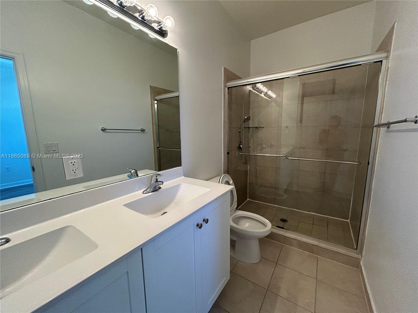 Building Photo - 10622 W 33rd Way