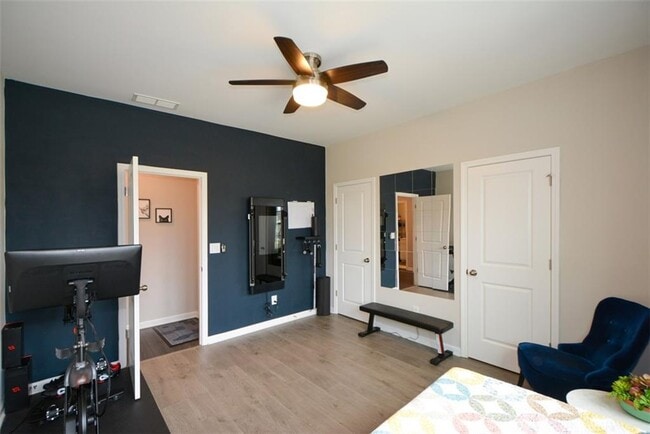 Building Photo - 3401 Park Pointe Cir