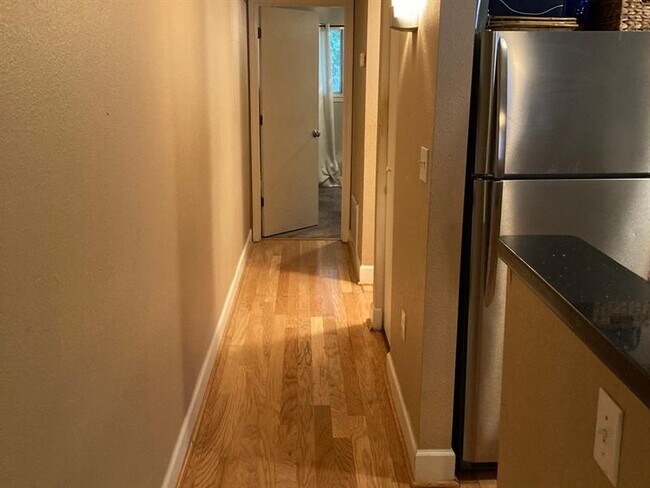 Building Photo - 385 Ralph McGill Blvd NE