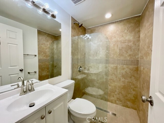 Building Photo - 79380 Ave 42