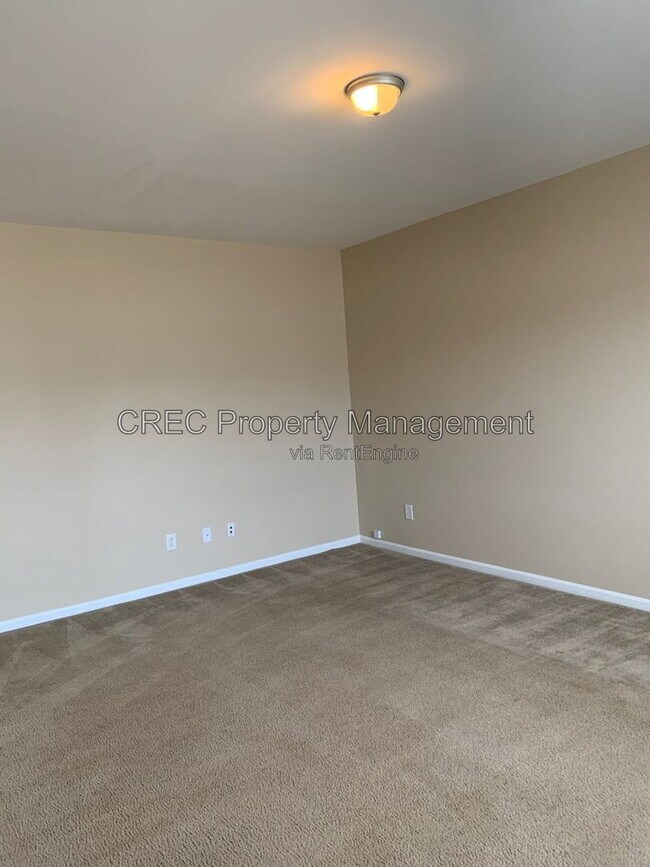 Building Photo - 1016 Bridlewood Farms Pkwy