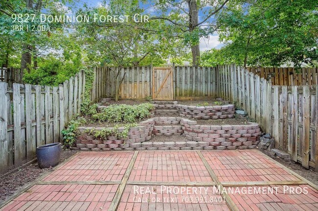 Building Photo - 9827 Dominion Forest Cir