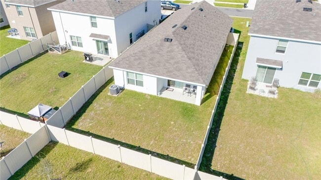 Building Photo - 8695 SW 46th Ave