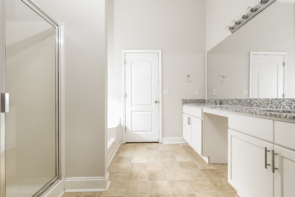 Building Photo - 1895 Logan Ridge Cir