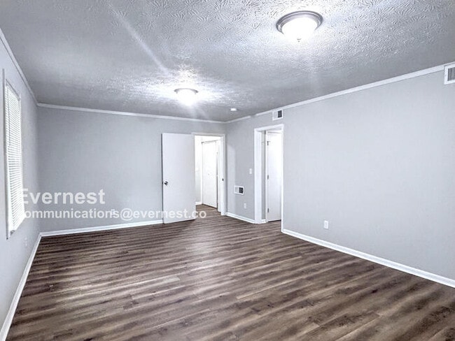 Building Photo - 5291 Kemper Pl