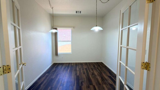 Building Photo - 10252 E Wasp Spring Dr