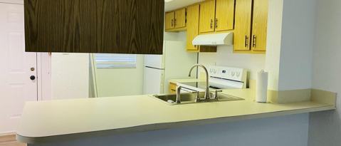 Building Photo - 1604 University Ln
