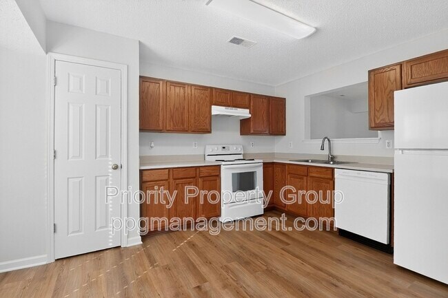 Building Photo - 3204 Barons Court Rd