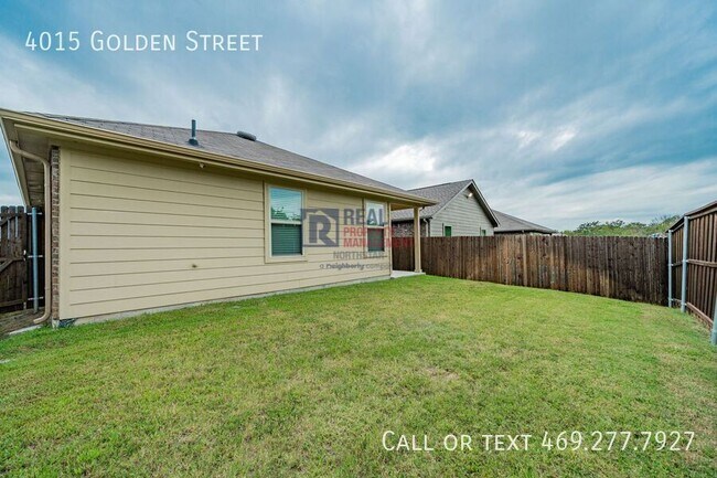 Building Photo - 4015 Golden St