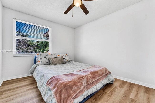 Building Photo - 16226 Opal Creek Dr