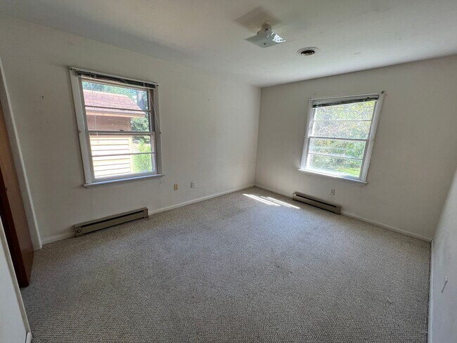 Building Photo - 43 Merganser Ct