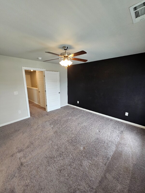 Building Photo - 1735 W Whitney Ln