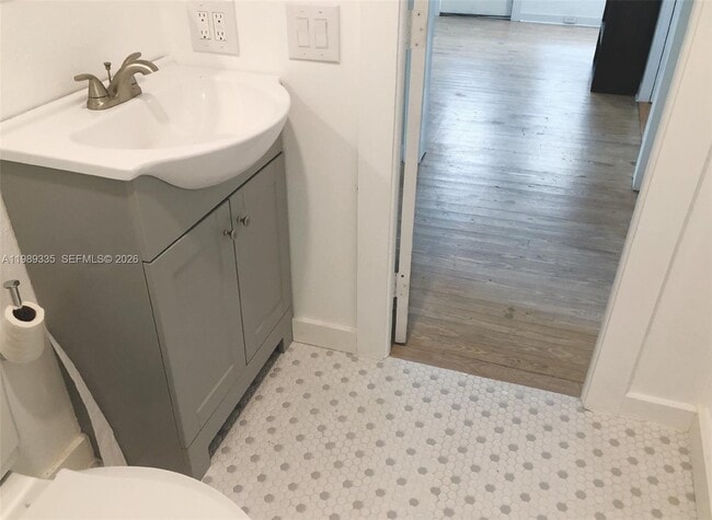 Building Photo - 18780 NW 238 Ave