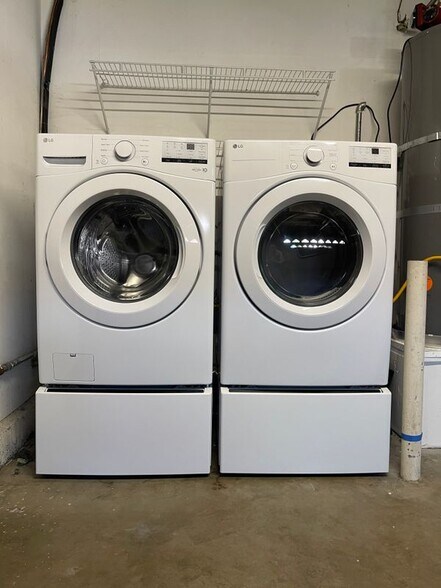 Building Photo - 1080 Finrod Ct