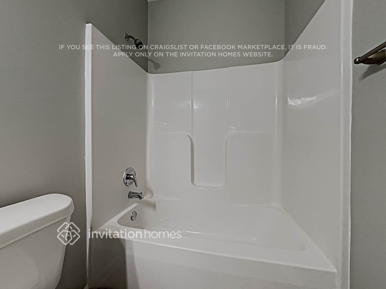 Building Photo - 1128 Red Bud Cir