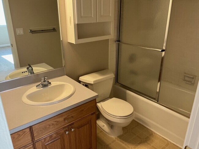 Building Photo - COOPER MOUNTAIN AMAZING VIEW