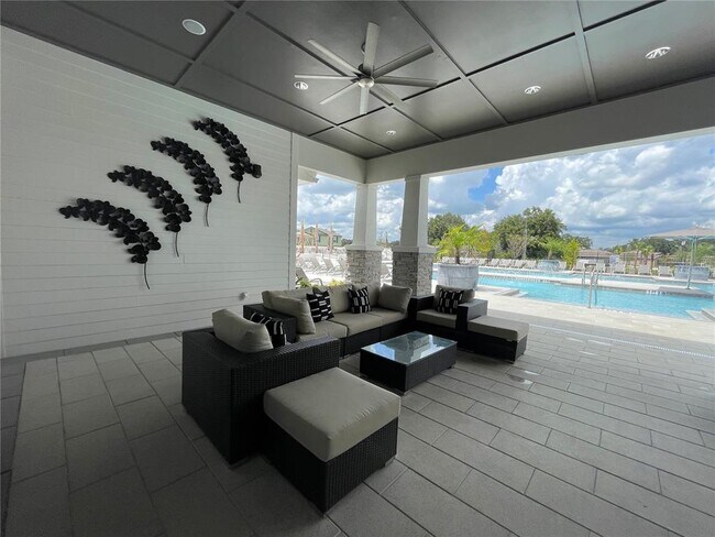 Building Photo - 36544 Smithfield Ln