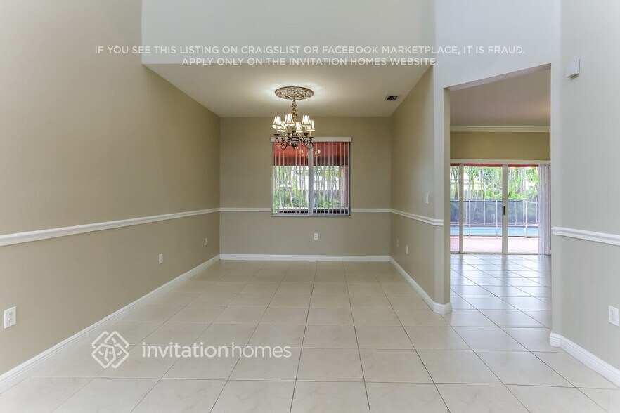 Building Photo - 13929 SW 160th Ct