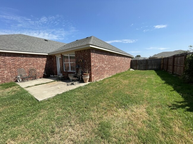 Building Photo - 4811 Mill Creek Dr