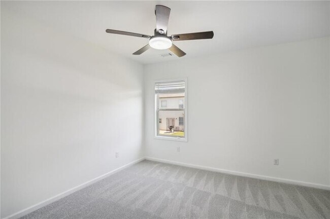 Building Photo - 5770 Rialto Way