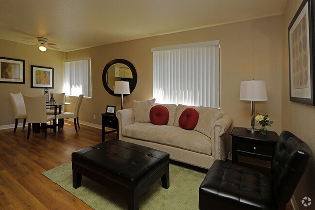 Off Campus Apartments For Rent Near California State University Off Campus Apartments For Rent Near California State University Chico In Ca Apartment Finder