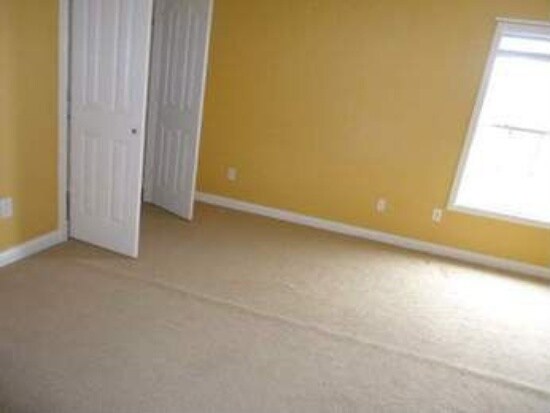 Building Photo - 238 River Tanmer Way