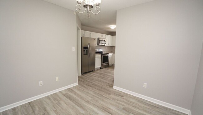 Building Photo - 103 Eastgate Dr