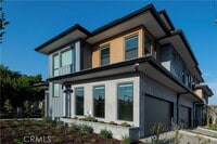 Building Photo - 5922 Encinita Ave