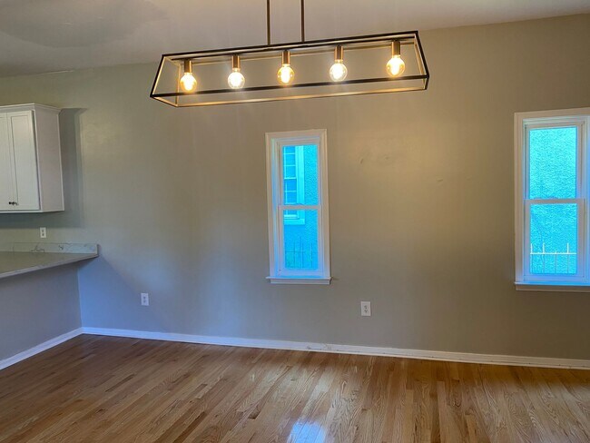 Building Photo - Quiet Cozy Northside Home for Rent