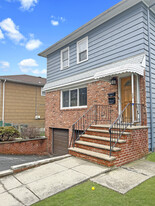 Building Photo - 253 Waverly Pl