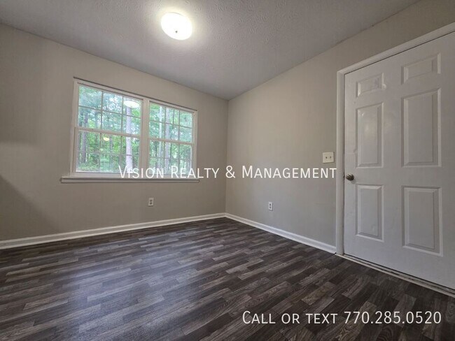 Building Photo - 101 Bowen Dr