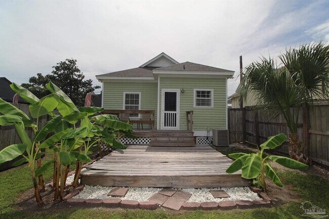 Building Photo - 32 N Donelson St