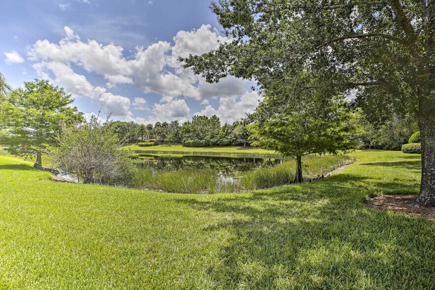 Building Photo - 10280 Crepe Jasmine Ln