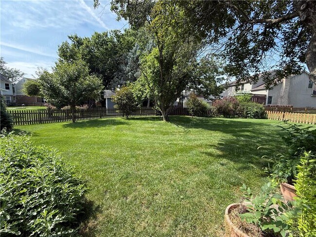 Building Photo - 4311 Limerick Ln