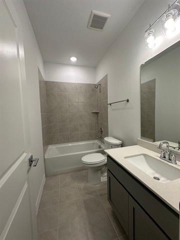 Building Photo - 2112 Wheatgrass Wy