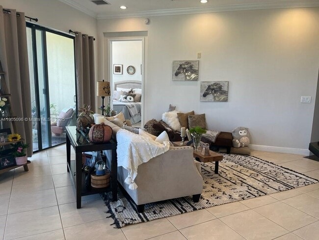 Building Photo - 3020 NW 125th Ave