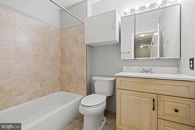 Building Photo - 7442 Adams Park Ct