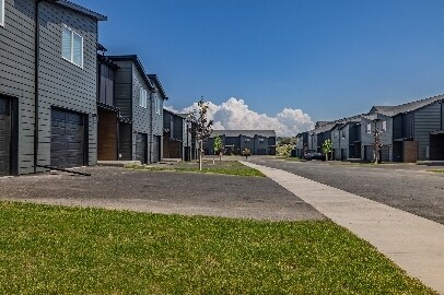 Building Photo - 3391 Crosswind Ct