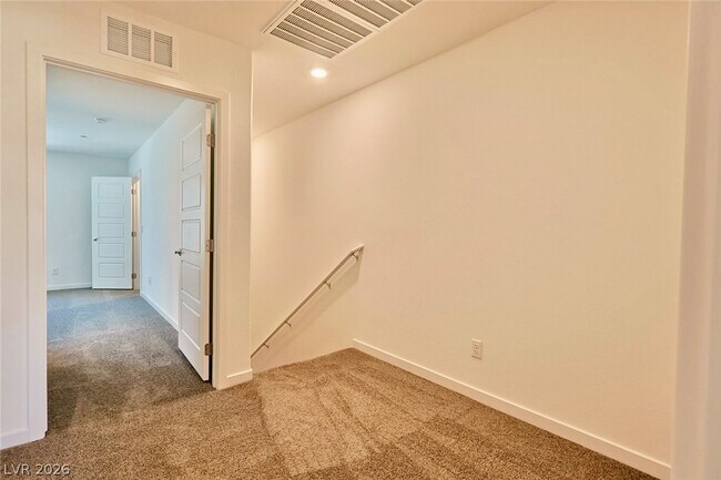 Building Photo - 9859 Hidden Pass Ave
