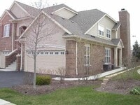 Building Photo - 583 Saddlebrook Ln