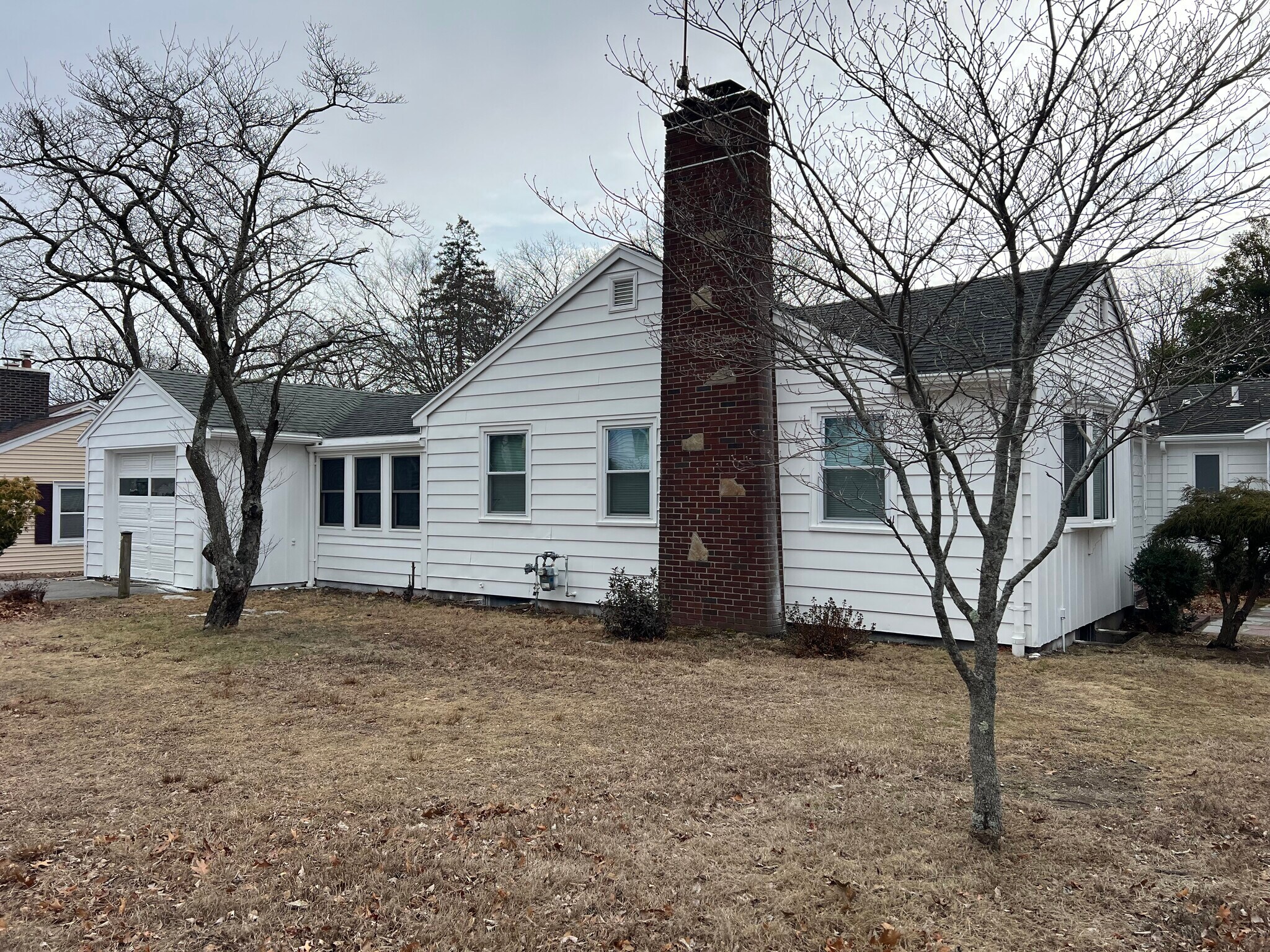 Building Photo - 109 Quincy Ave