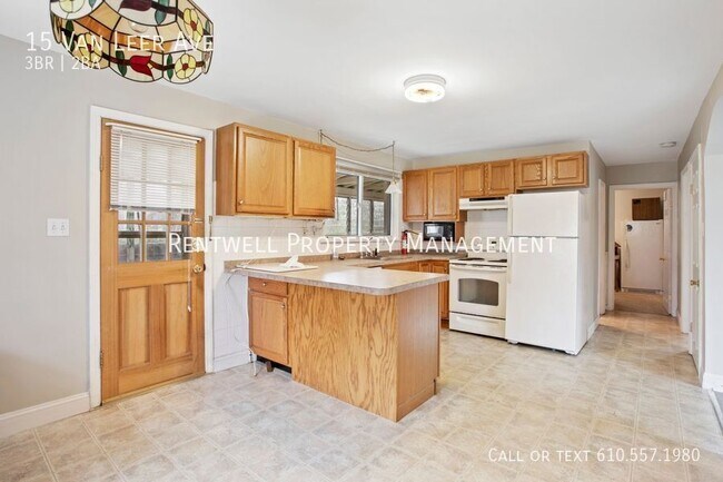 Building Photo - 15 Van Leer Ave