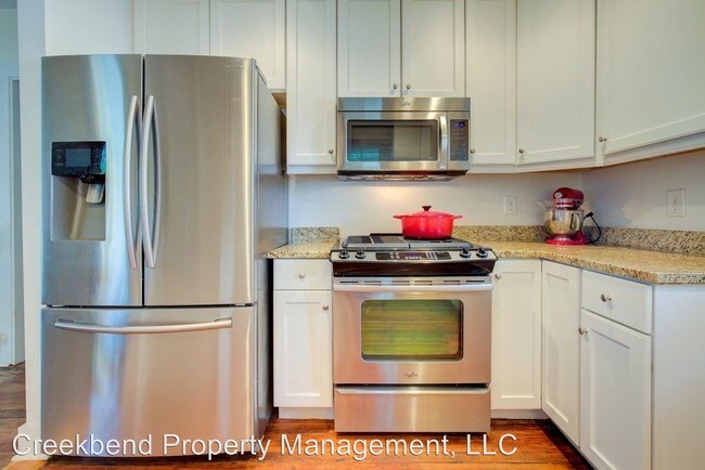 Building Photo - 3 br, 2 bath House - 22 Maverick