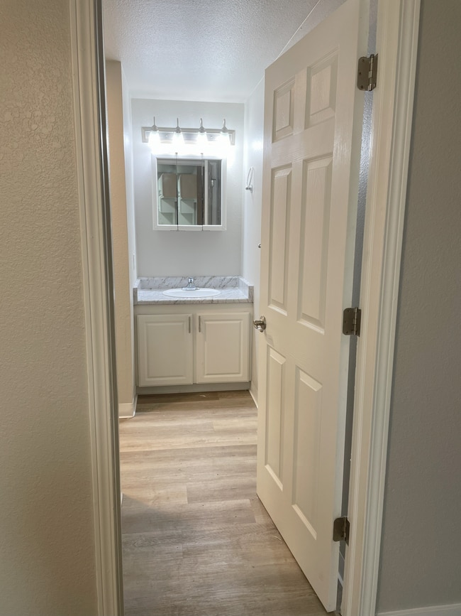 Floorplan - Redmond Park Apts