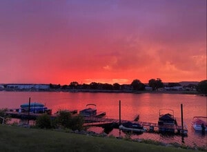 Building Photo - 1370 Nakomis Ave