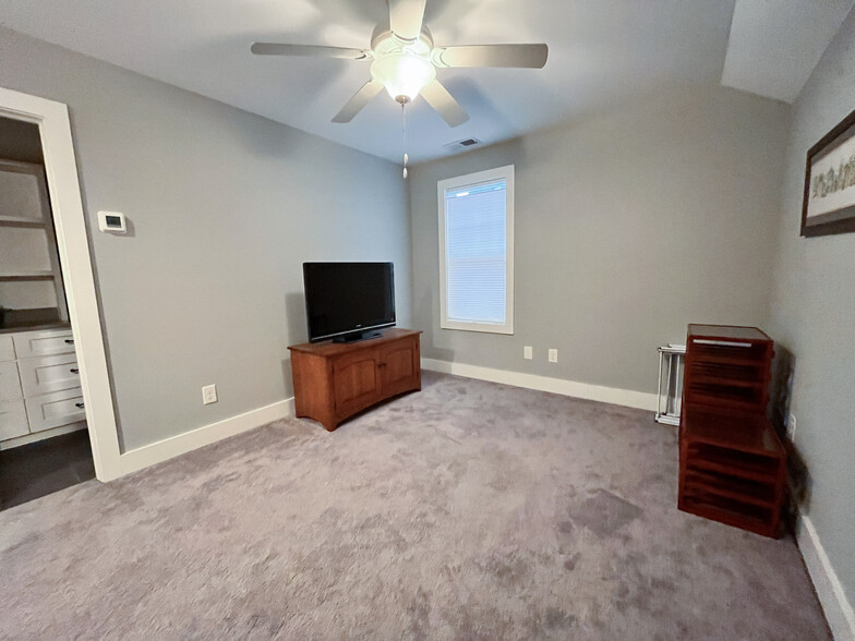 Bonus room - 426 Sheldon Rd