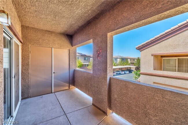 Building Photo - 7660 W Eldorado Ln