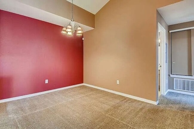 Building Photo - Charming 2BR Townhome in Longmont