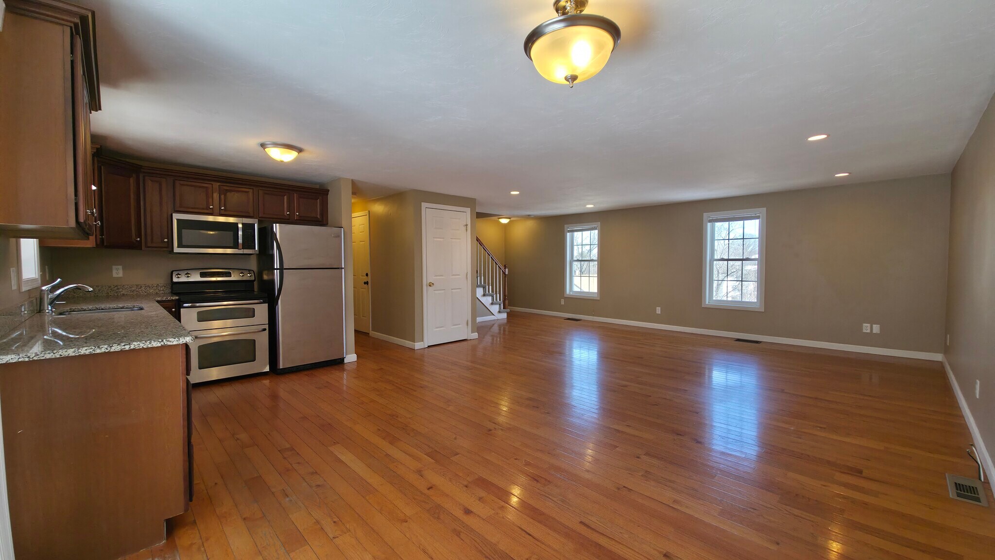 Building Photo - 1 Rosamond St