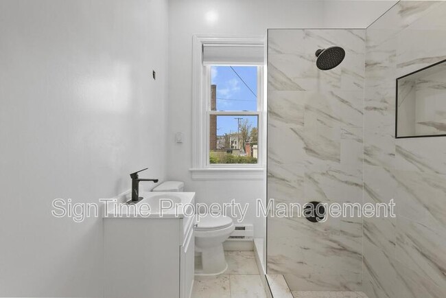 Building Photo - 25-27 Wayside Avenue - 25-1
